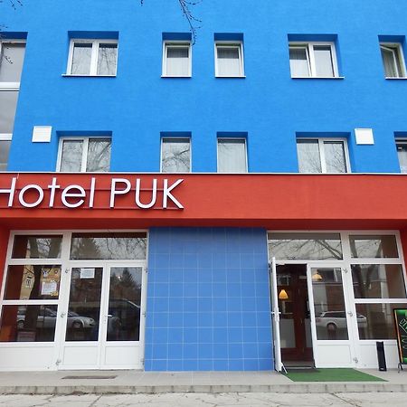 Hotel Puk Topoľcany Bagian luar foto